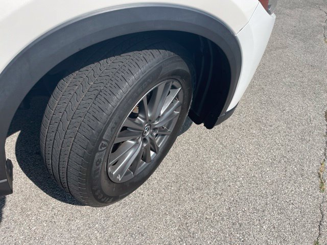 Used 2021 MAZDA CX-5 Touring FWD image 18