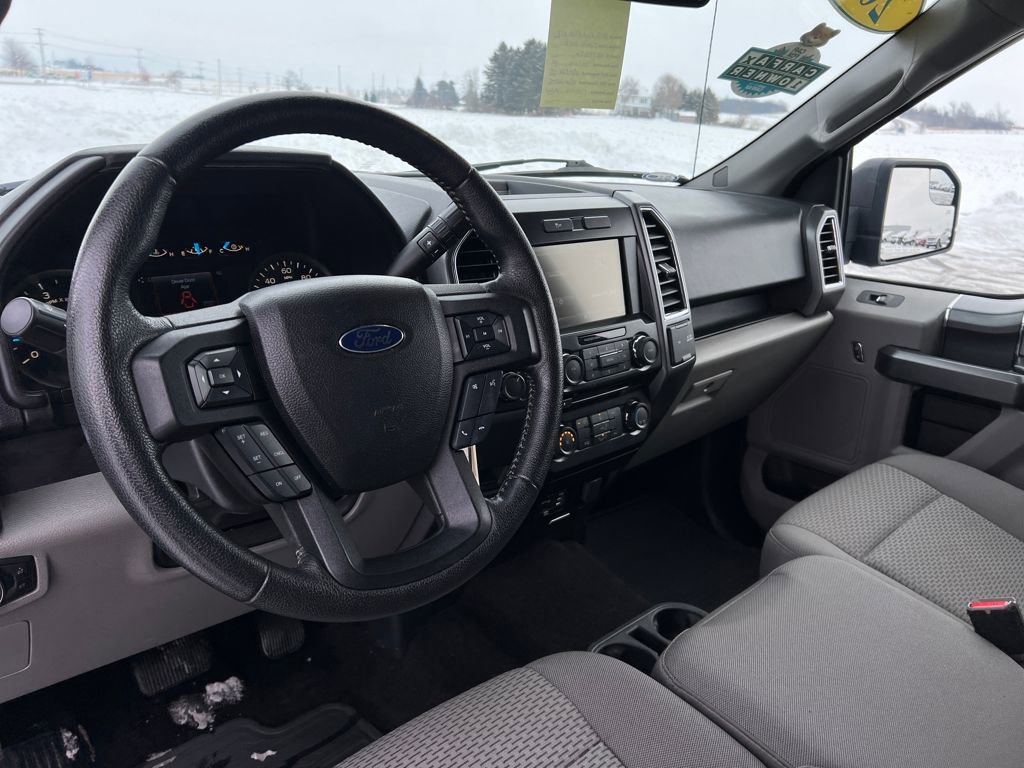 Used 2015 Ford F150 XLT w/ Equipment Group 302A Luxury image 32