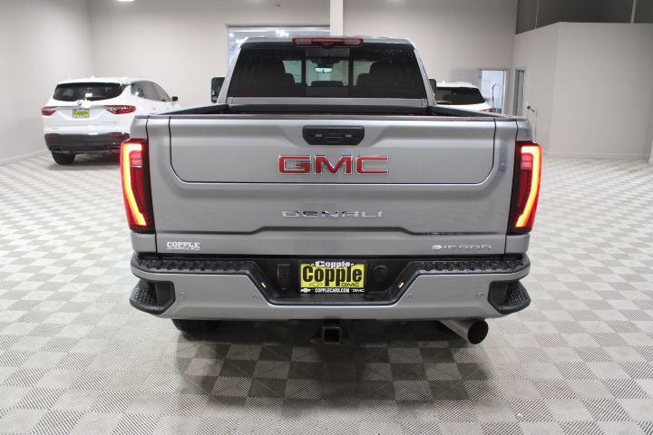 Used 2025 GMC Sierra 2500 Denali image 9