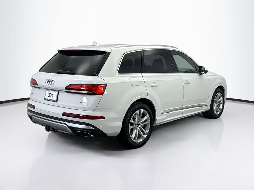 Used 2026 Audi Q7 3.0T Premium Plus w/ Premium Plus Package AWD/4WD image 6