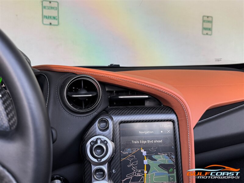 Used 2022 McLaren 720S Spider RWD image 17