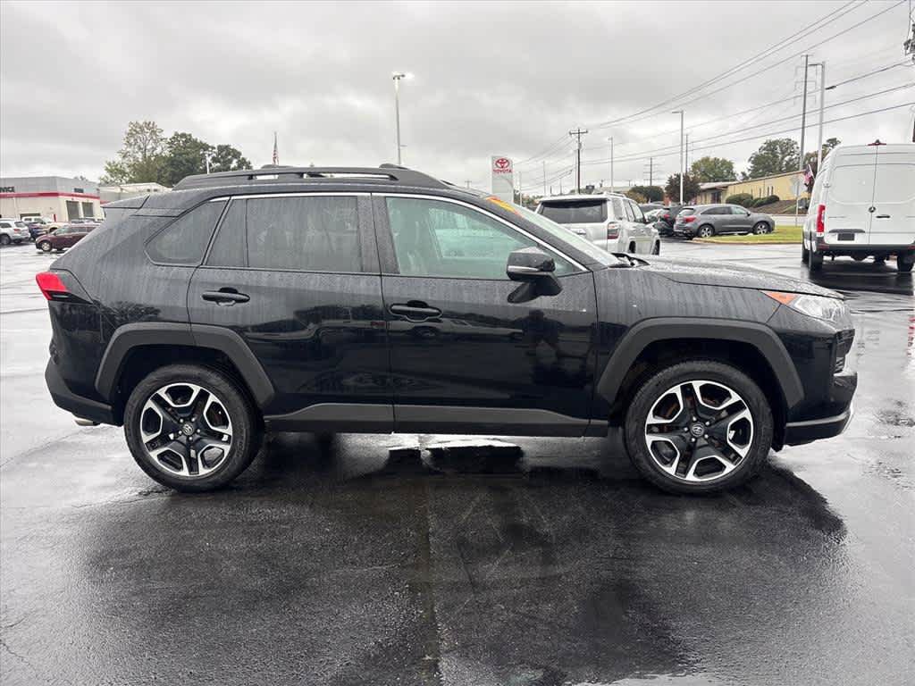 Used 2020 Toyota RAV4 Adventure AWD/4WD image 2