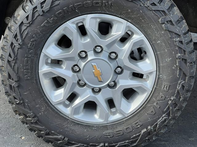 Used 2024 Chevrolet Silverado 2500 LTZ w/ LTZ Plus Package image 7