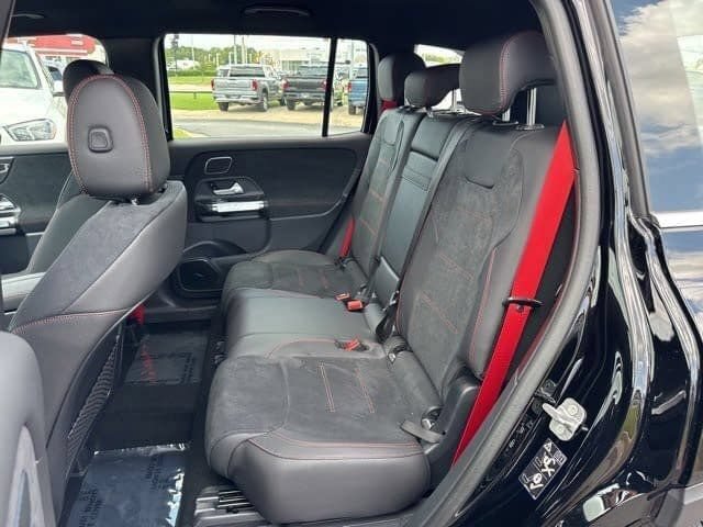New 2025 Mercedes-Benz GLB 35 AMG 4MATIC image 10