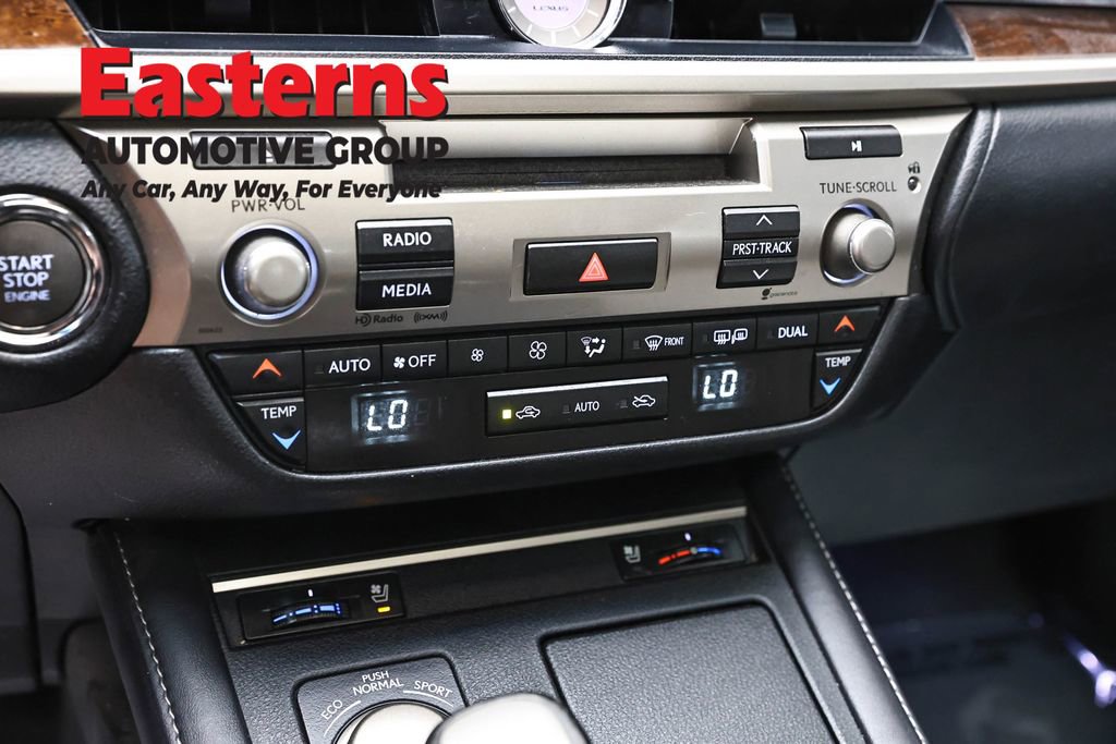Used 2016 Lexus ES 350 w/ Premium Package w/Wood Trim FWD image 20