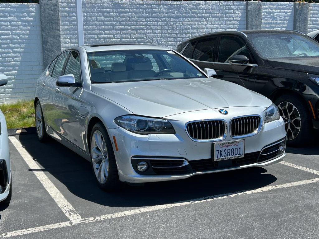 Used 2015 BMW 535i xDrive Sedan AWD/4WD image 2