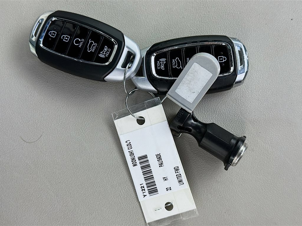 Used 2022 Hyundai Palisade Limited FWD image 35