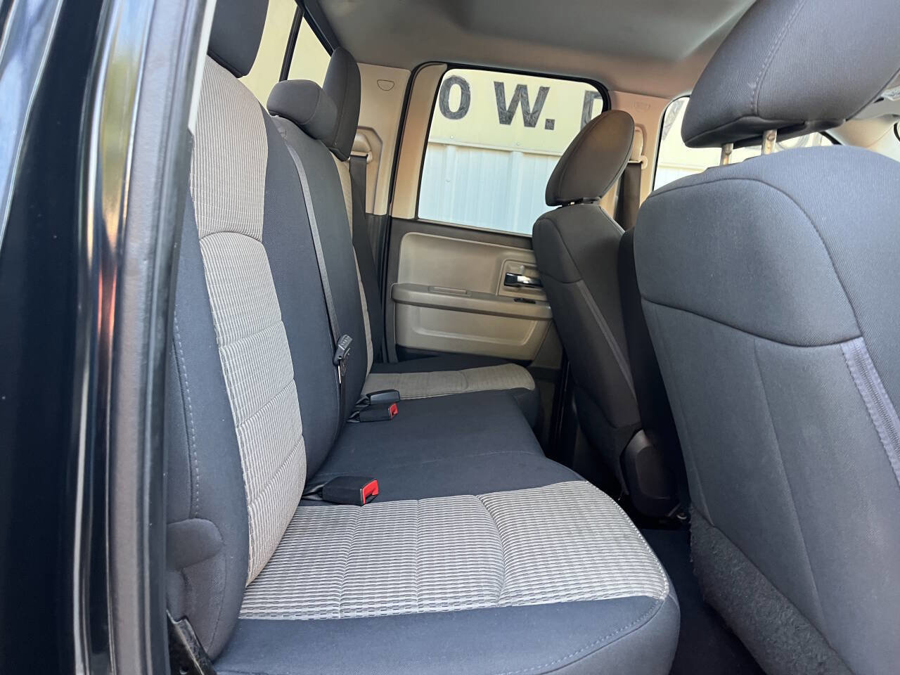 Used 2012 RAM 1500 Classic SLT image 15