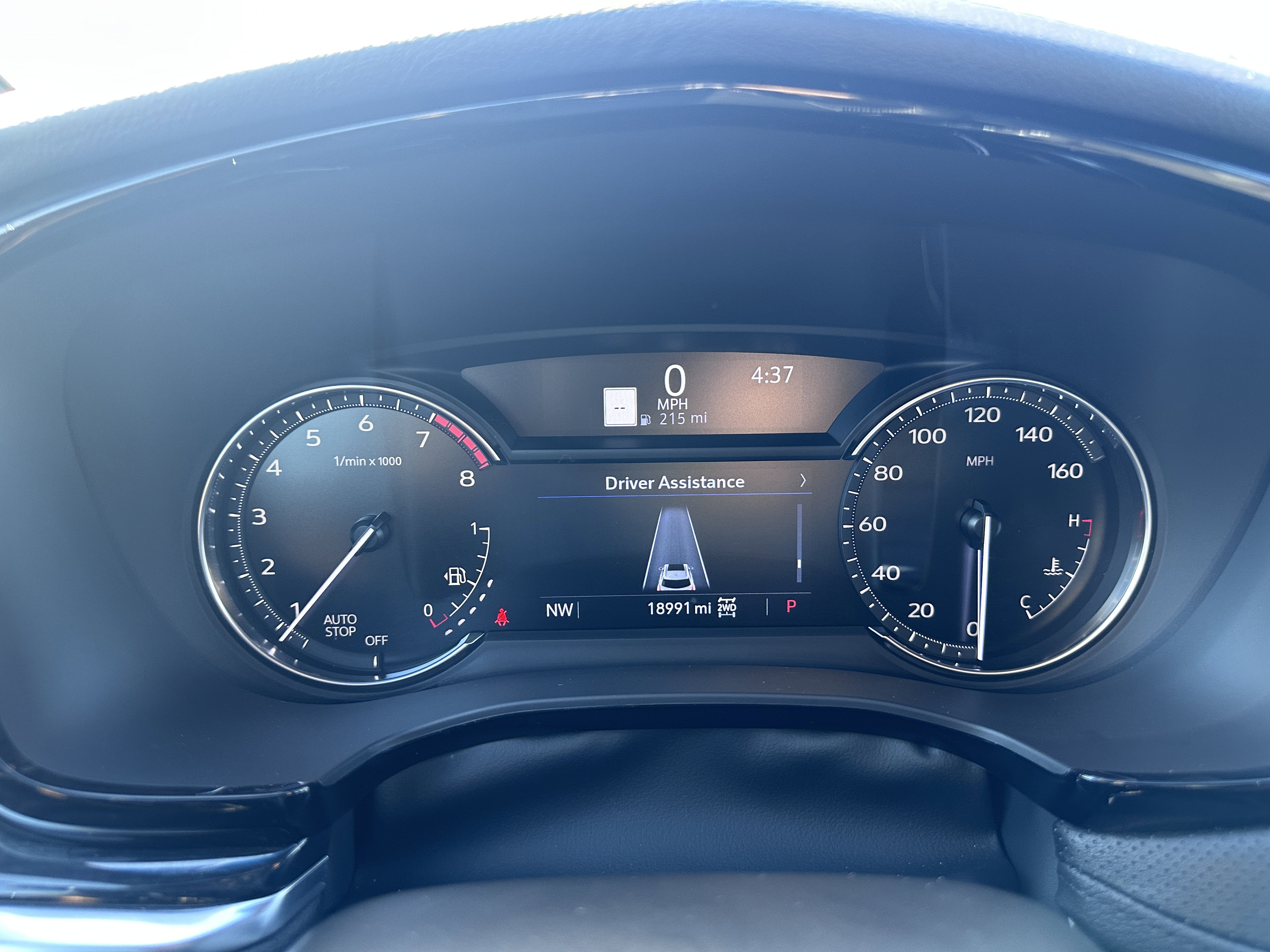 Used 2025 Cadillac XT5 Premium Luxury image 18