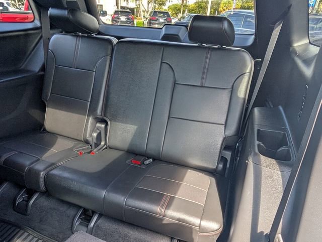 Certified 2023 Chevrolet Traverse RS AWD/4WD image 12