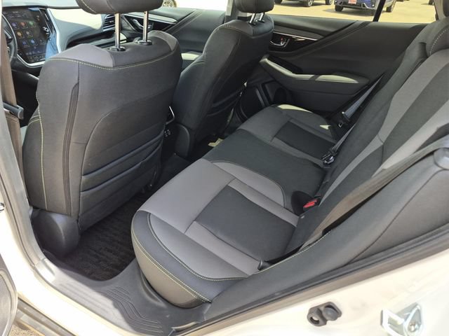 Certified 2025 Subaru Outback Onyx Edition AWD/4WD image 24