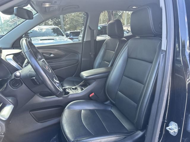 Used 2022 GMC Terrain SLT w/ Tech Package image 13