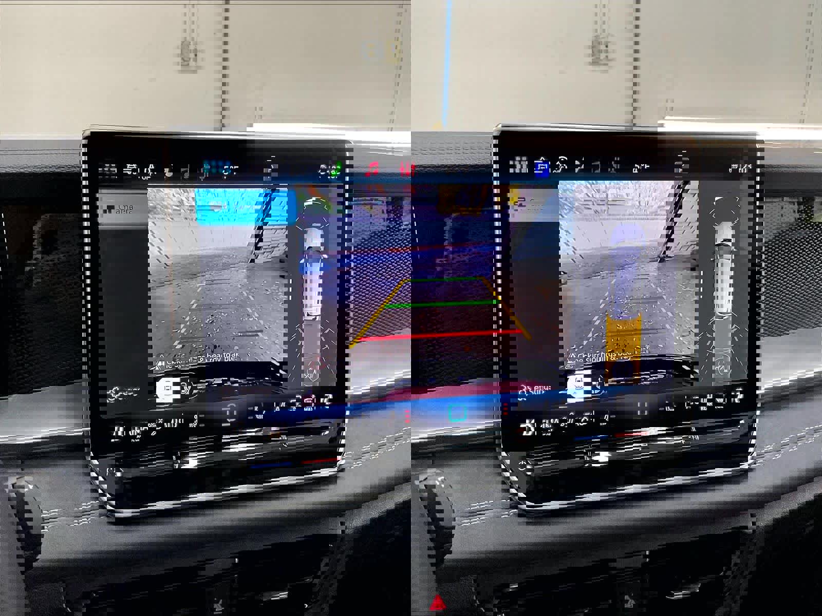 New 2026 Volkswagen Tiguan SE image 20