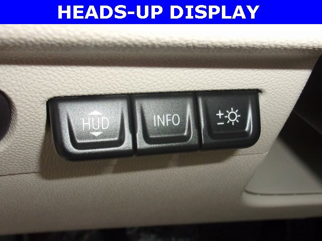 Used 2023 Buick Envision Avenir image 6