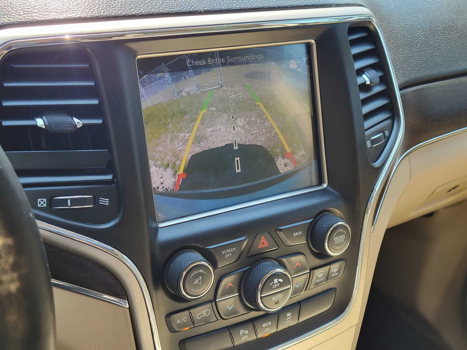 Used 2014 Jeep Grand Cherokee Limited AWD/4WD image 19