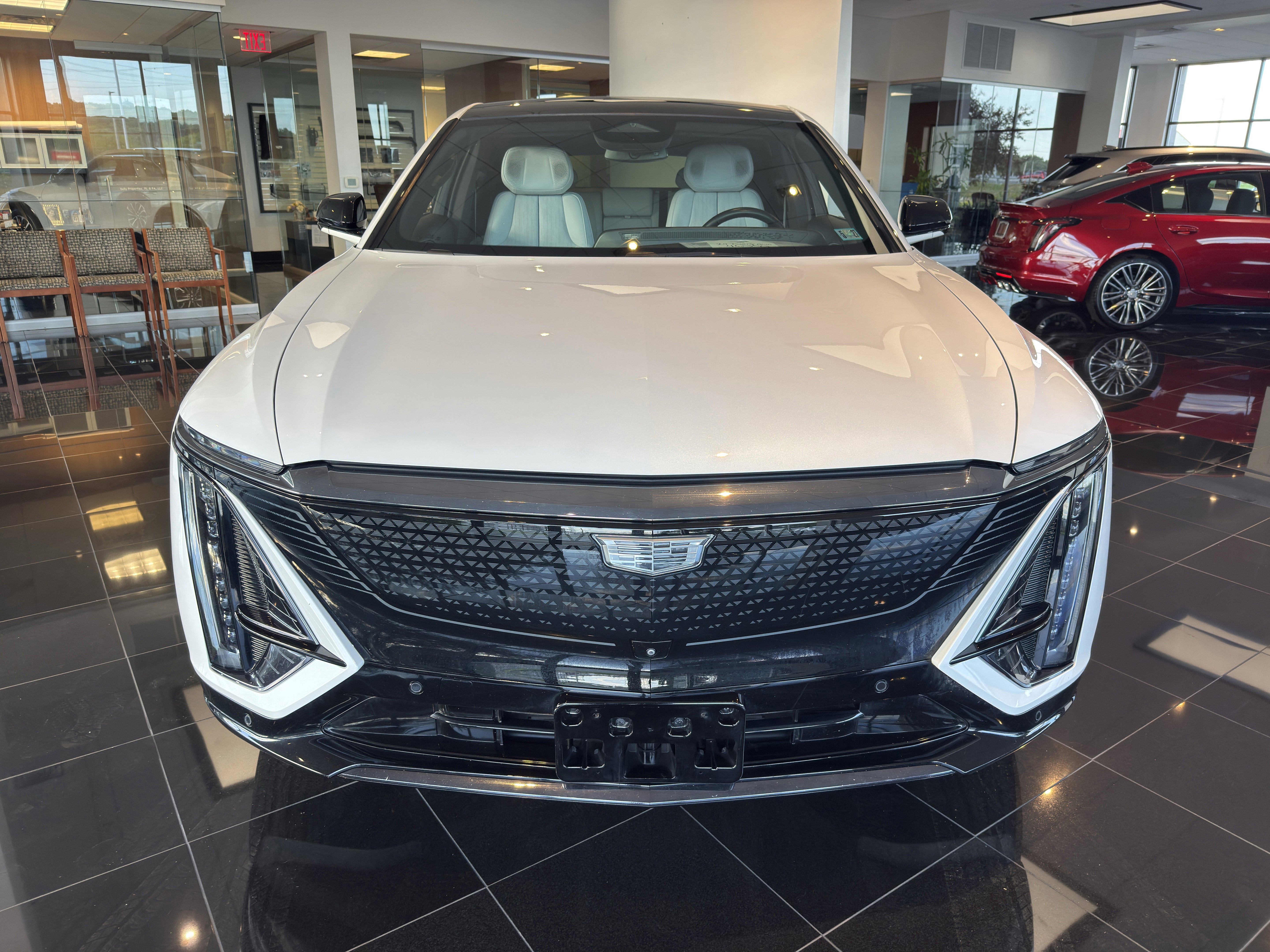 Certified 2024 Cadillac Lyriq Sport AWD/4WD image 9