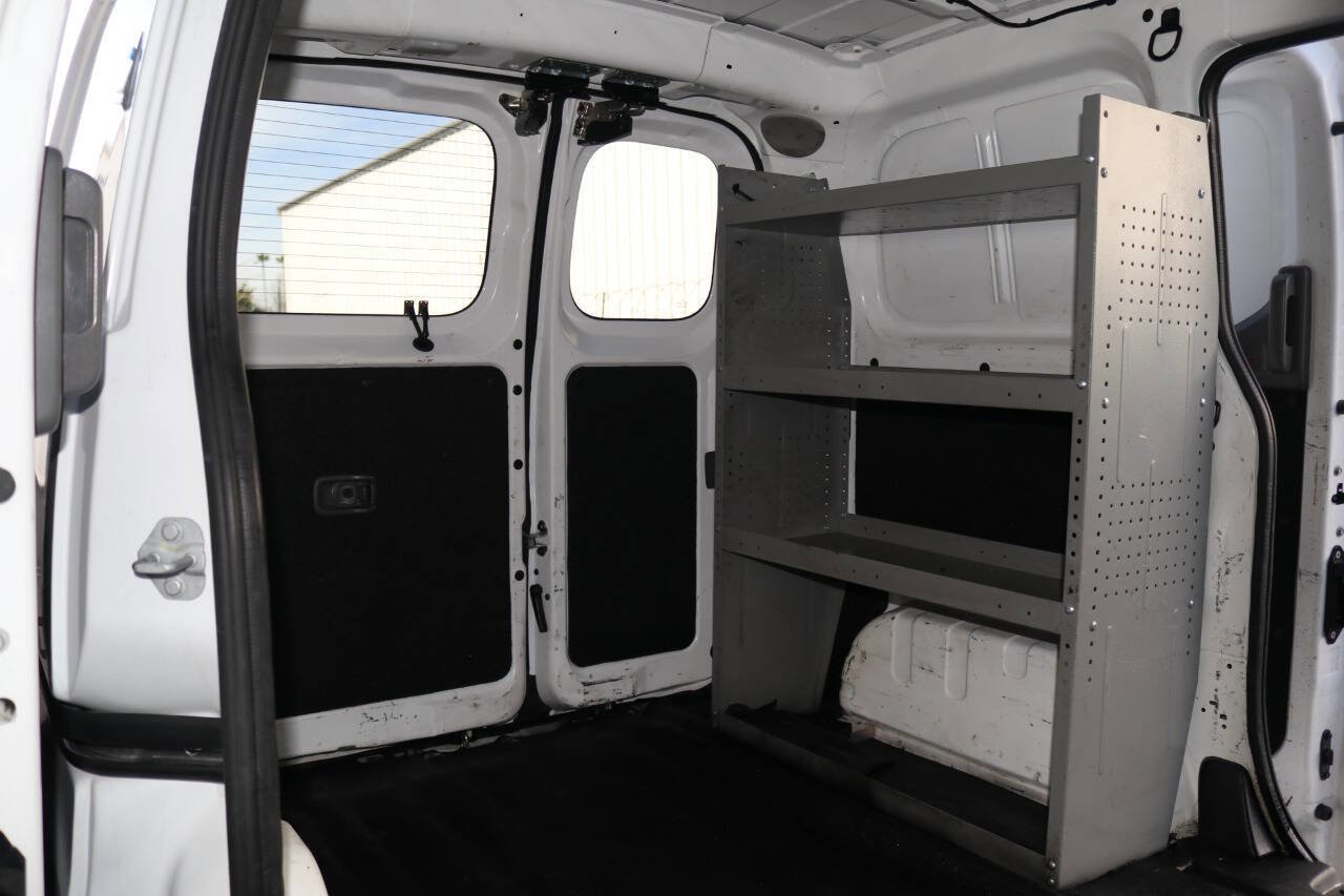 Used 2020 Nissan NV200 S w/ Back Door Glass Package image 72