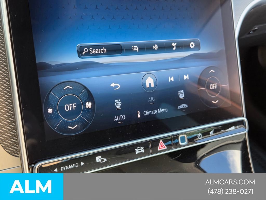Used 2025 Mercedes-Benz C 300 Sedan image 23