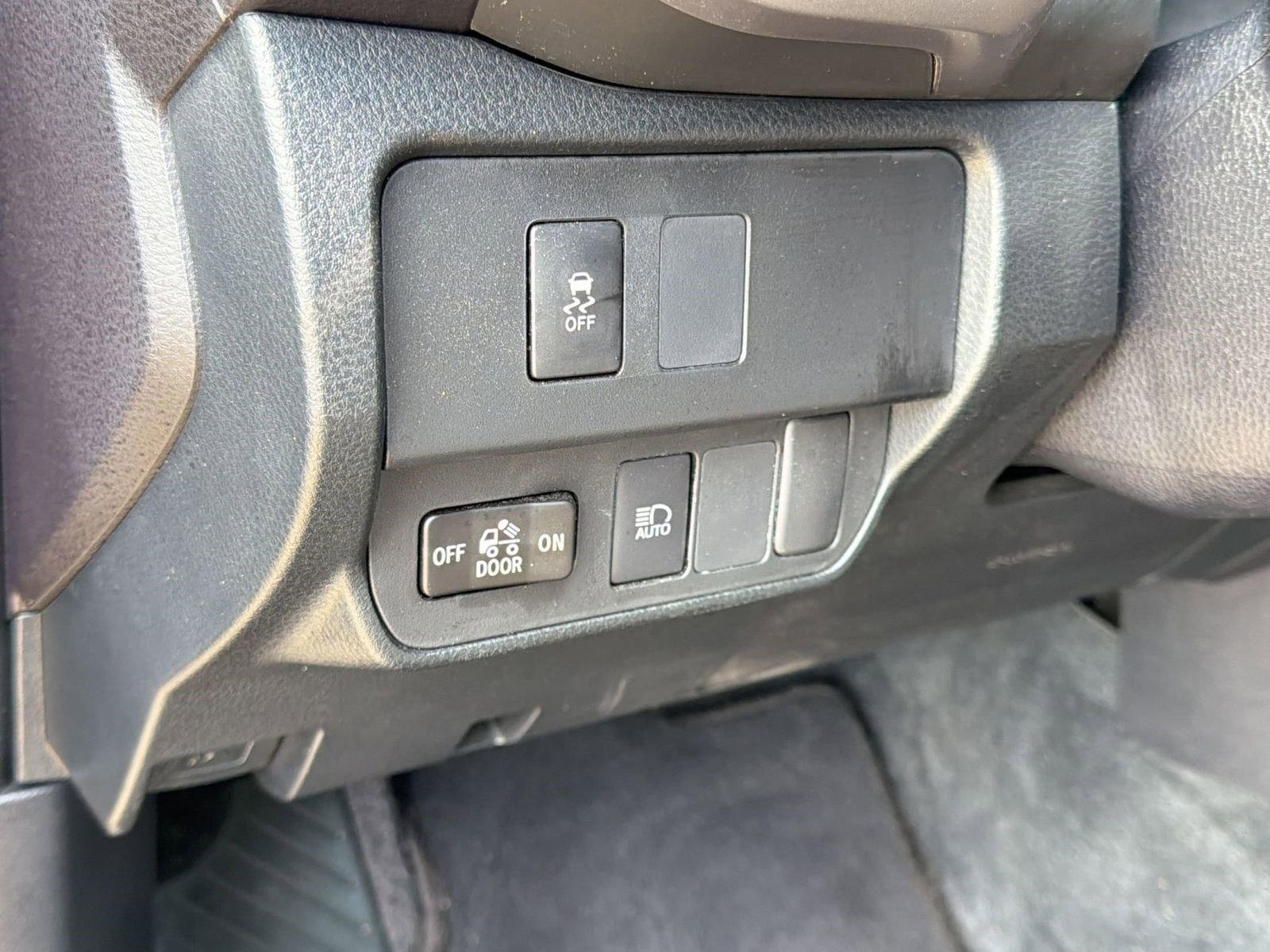 Used 2023 Toyota Tacoma SR5 image 18