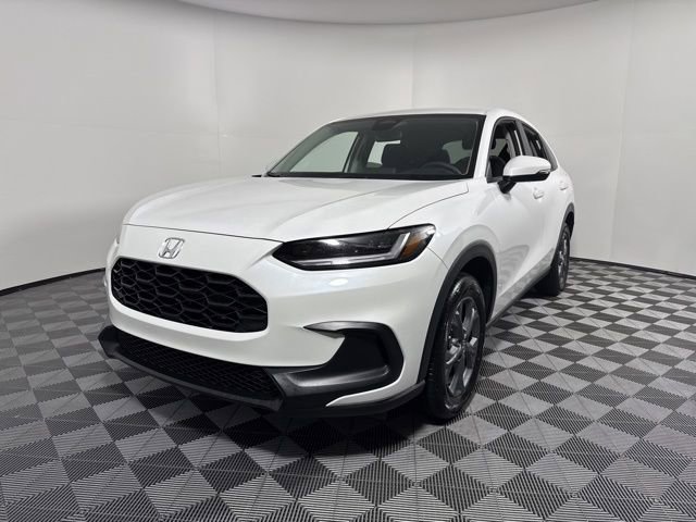 New 2026 Honda HR-V LX image 1