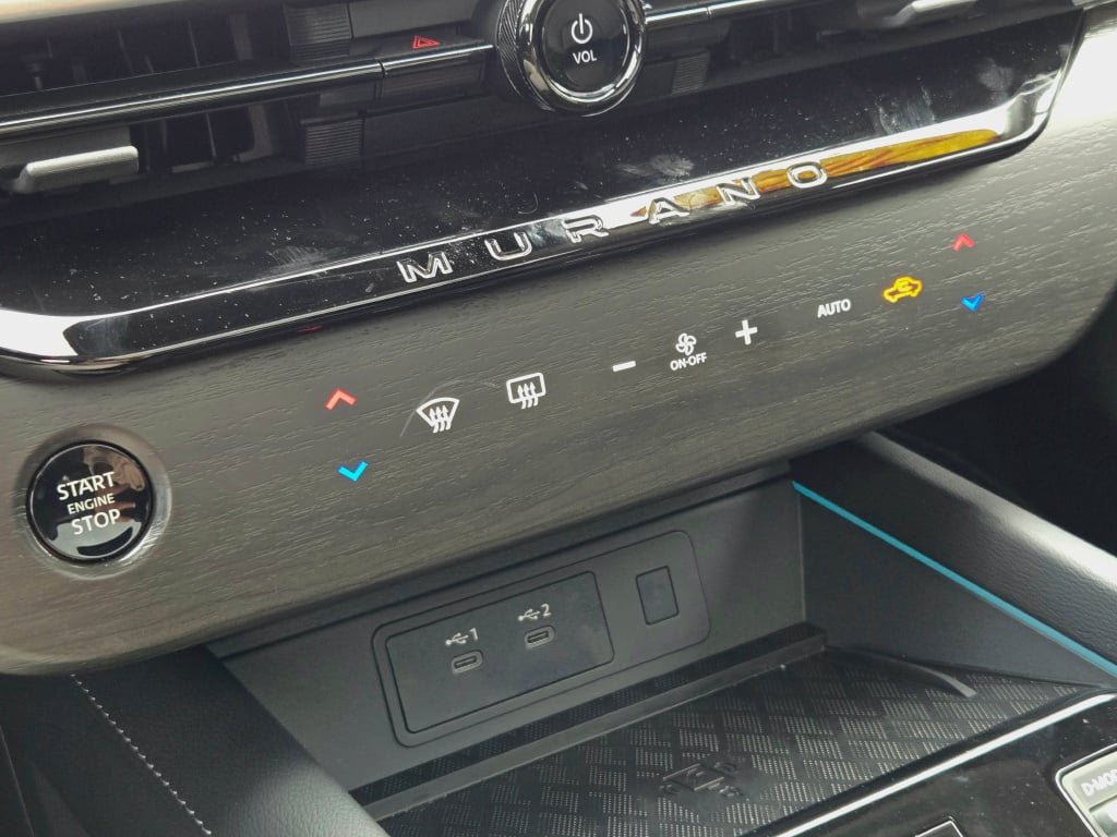 Used 2025 Nissan Murano SL AWD/4WD image 34