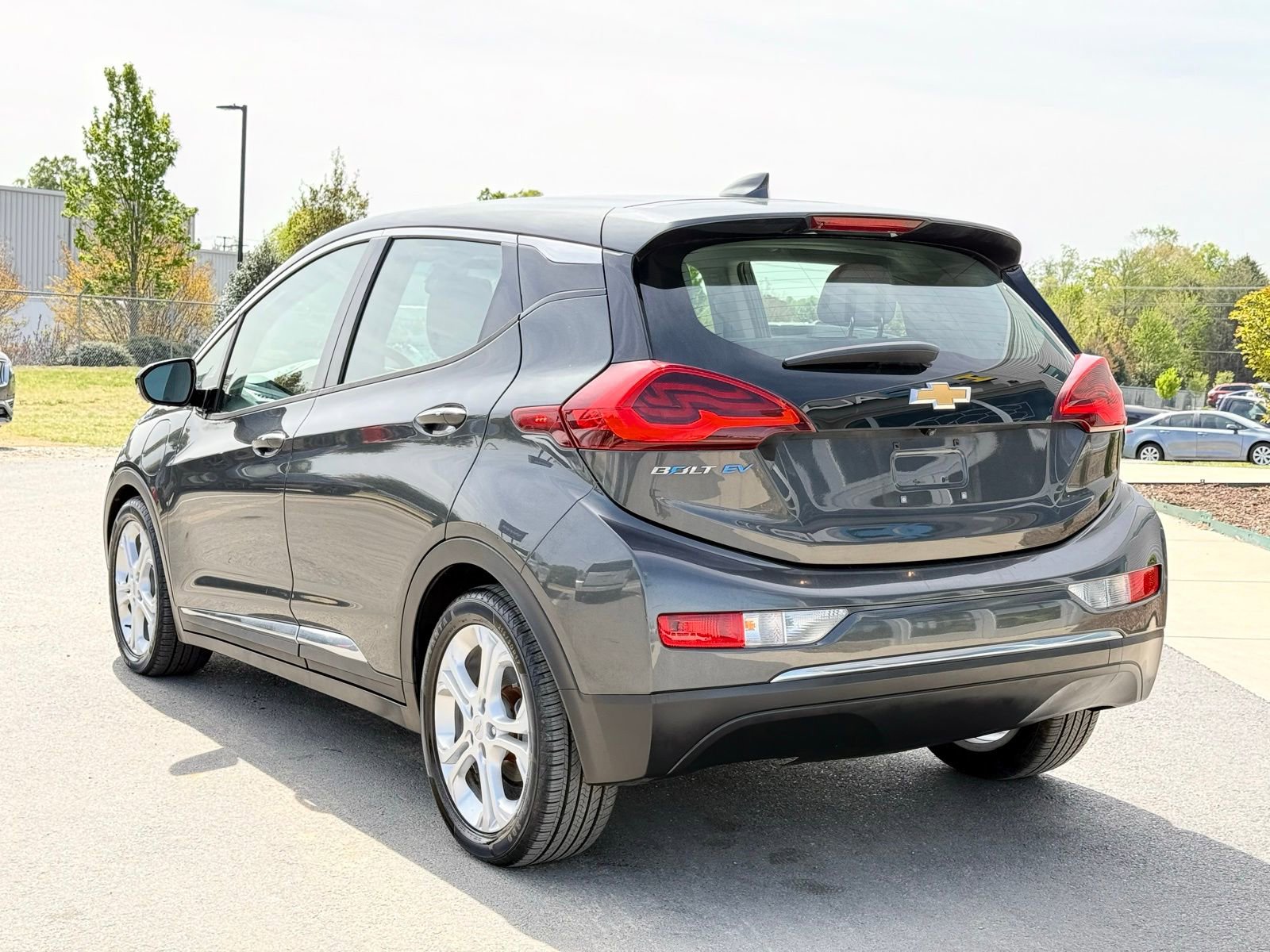 Used 2018 Chevrolet Bolt LT FWD image 13