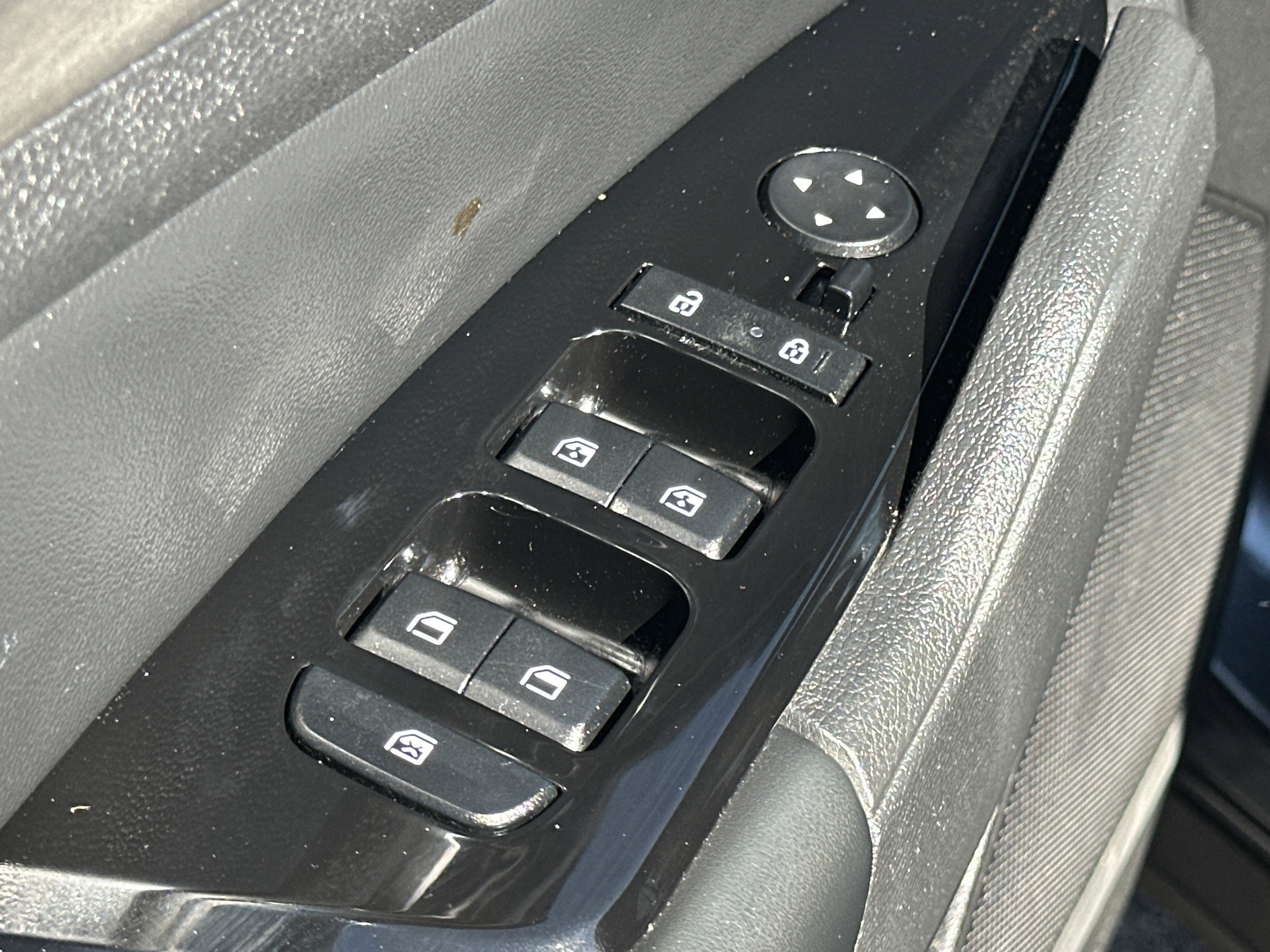 Used 2023 Kia Sportage X-Line w/ X-Line Premium Package image 21