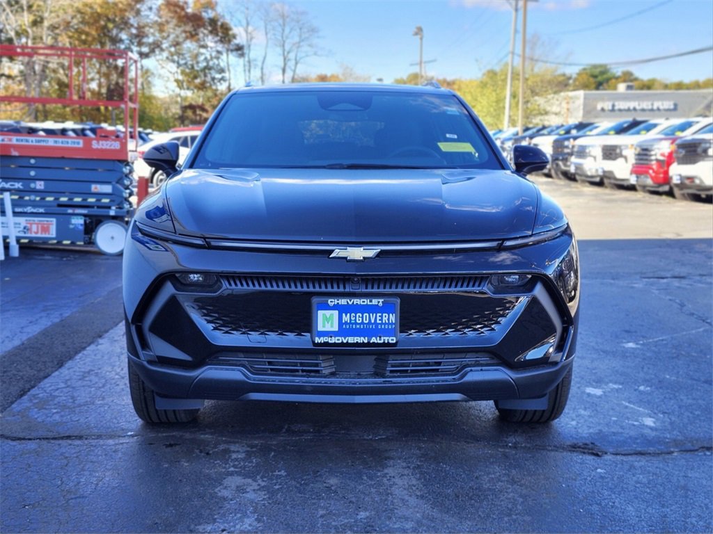 New 2026 Chevrolet Equinox EV LT image 8