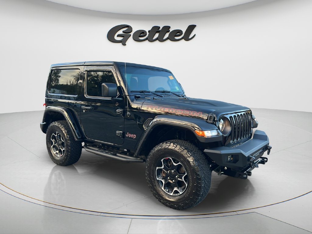 Used 2023 Jeep Wrangler Rubicon w/ Cold Weather Group AWD/4WD image 3