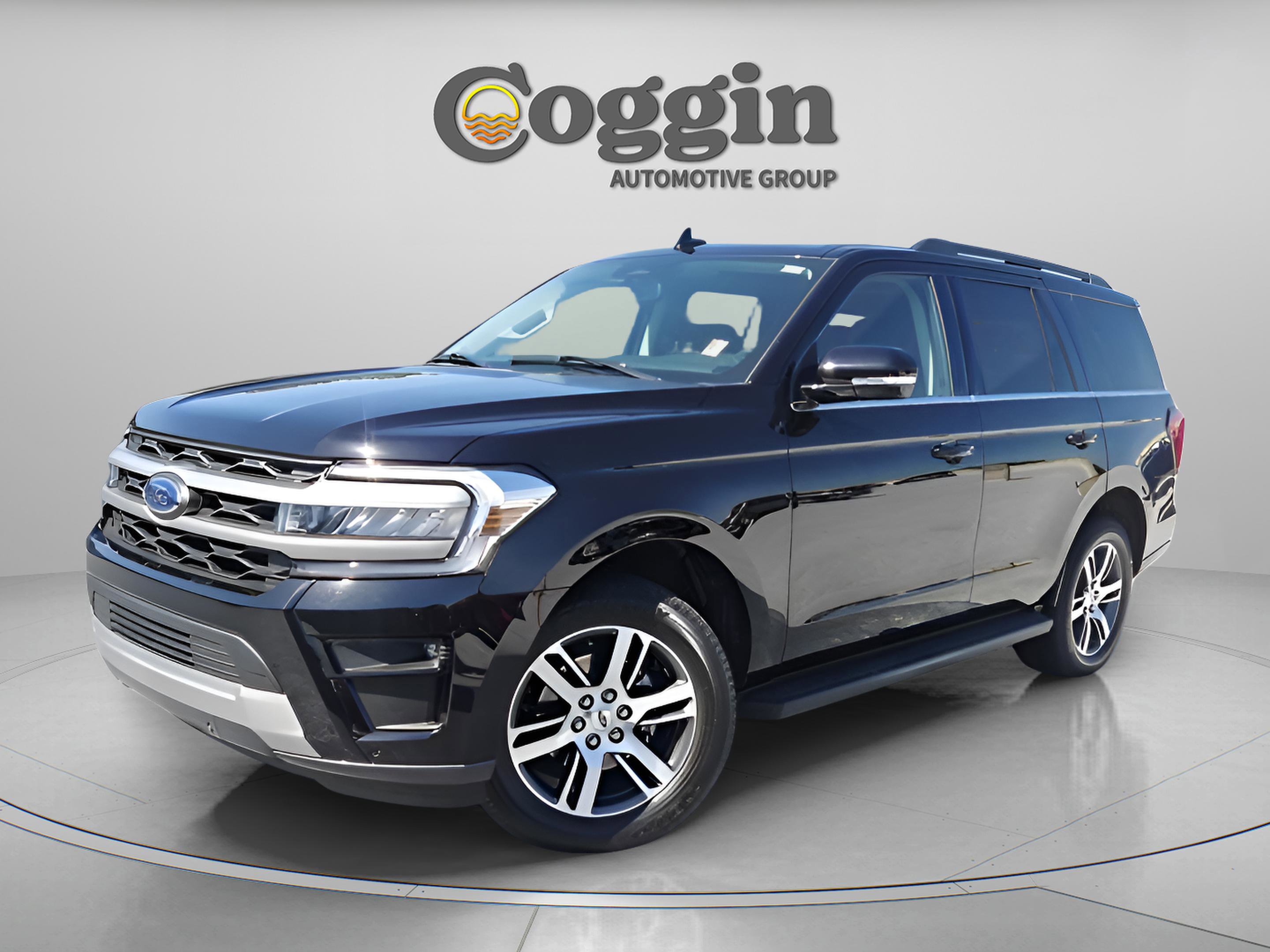 Used 2024 Ford Expedition XLT RWD image 1