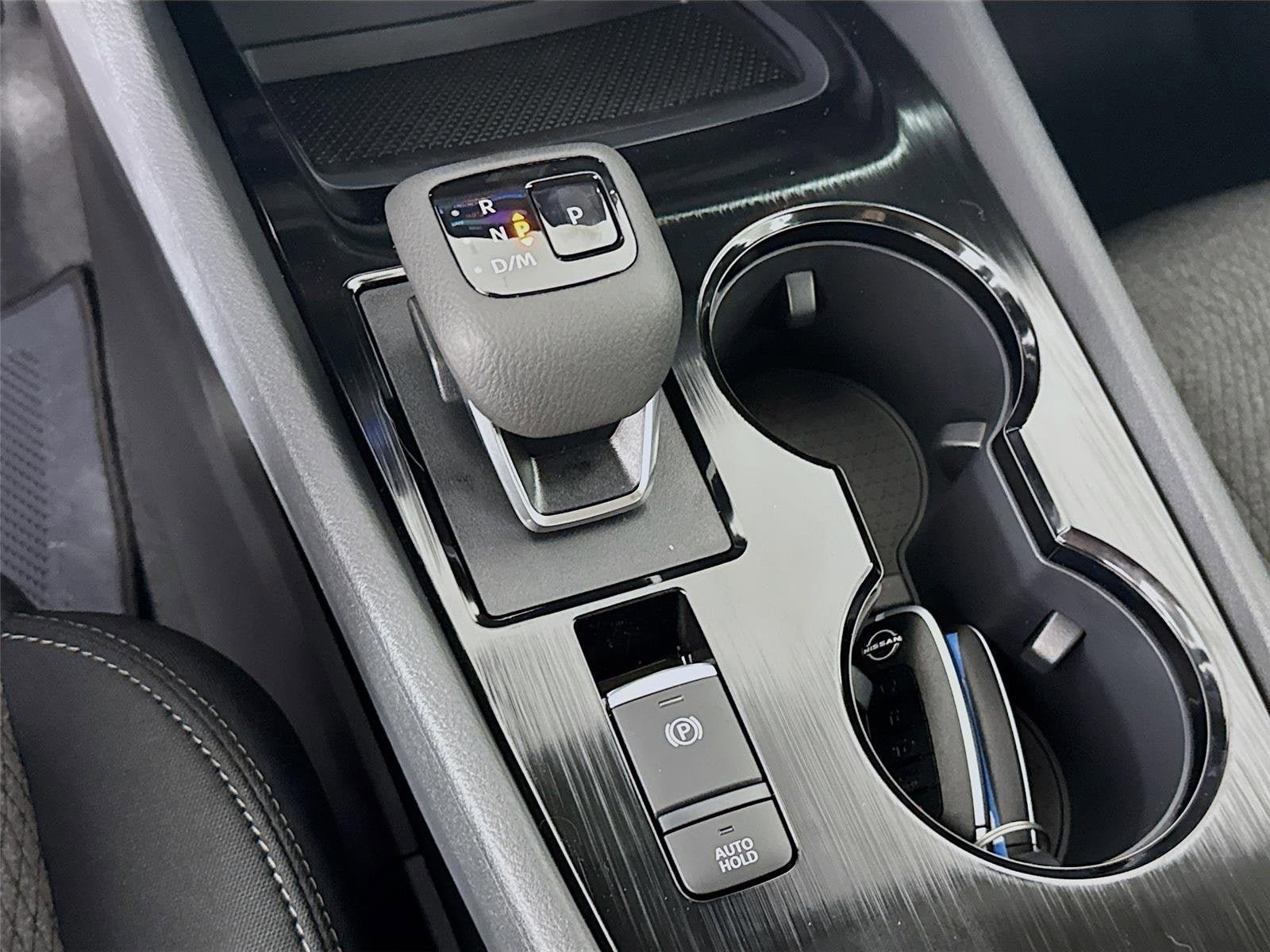 New 2026 Nissan Rogue SV FWD image 17