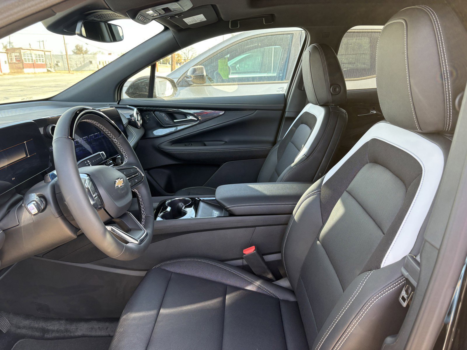 New 2026 Chevrolet Blazer EV LT w/ Super Cruise Package FWD image 11