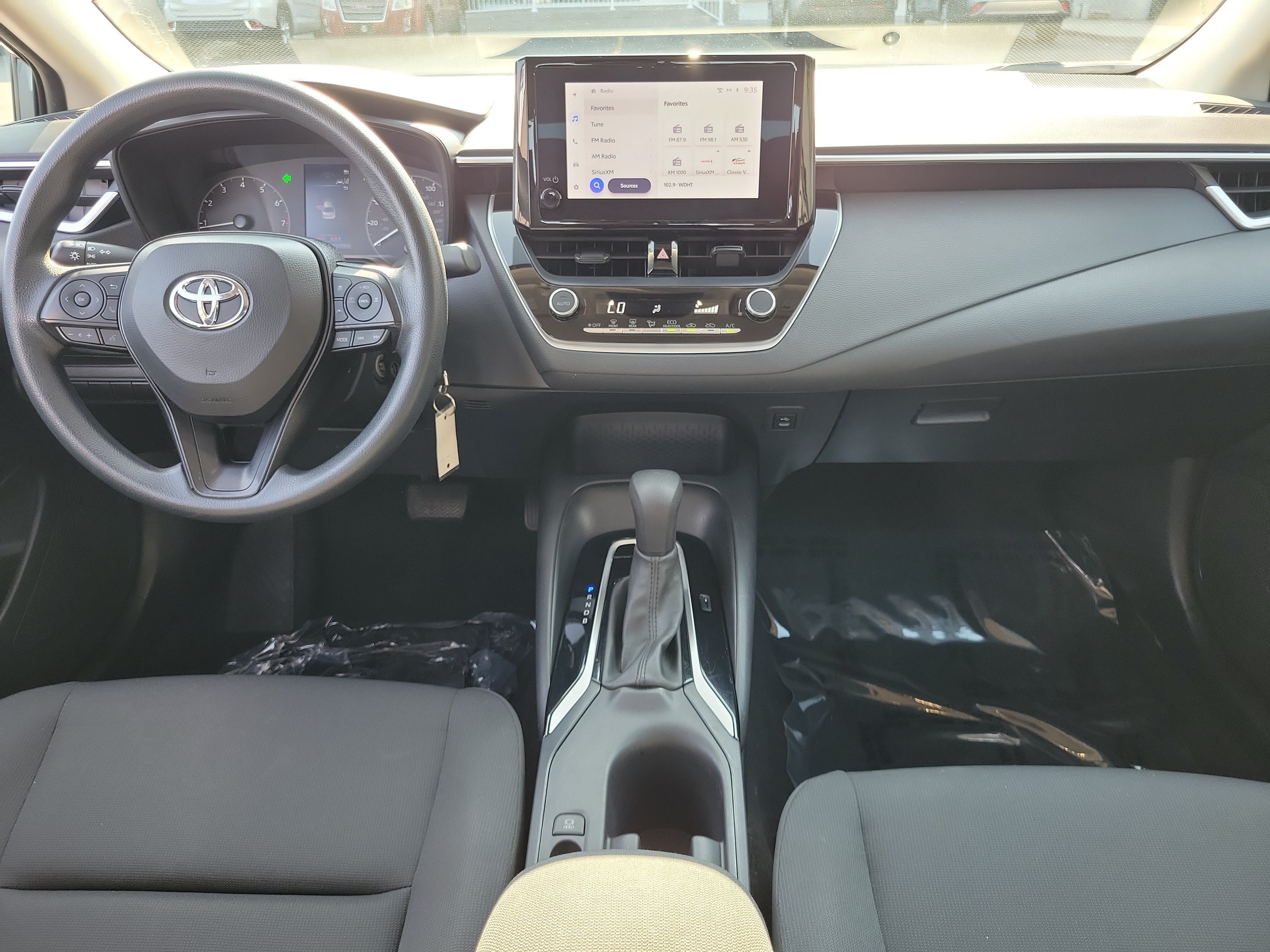 Used 2024 Toyota Corolla LE FWD image 9