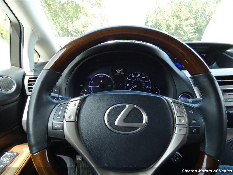 Used 2013 Lexus RX 450h AWD w/ Navigation Pkg image 23