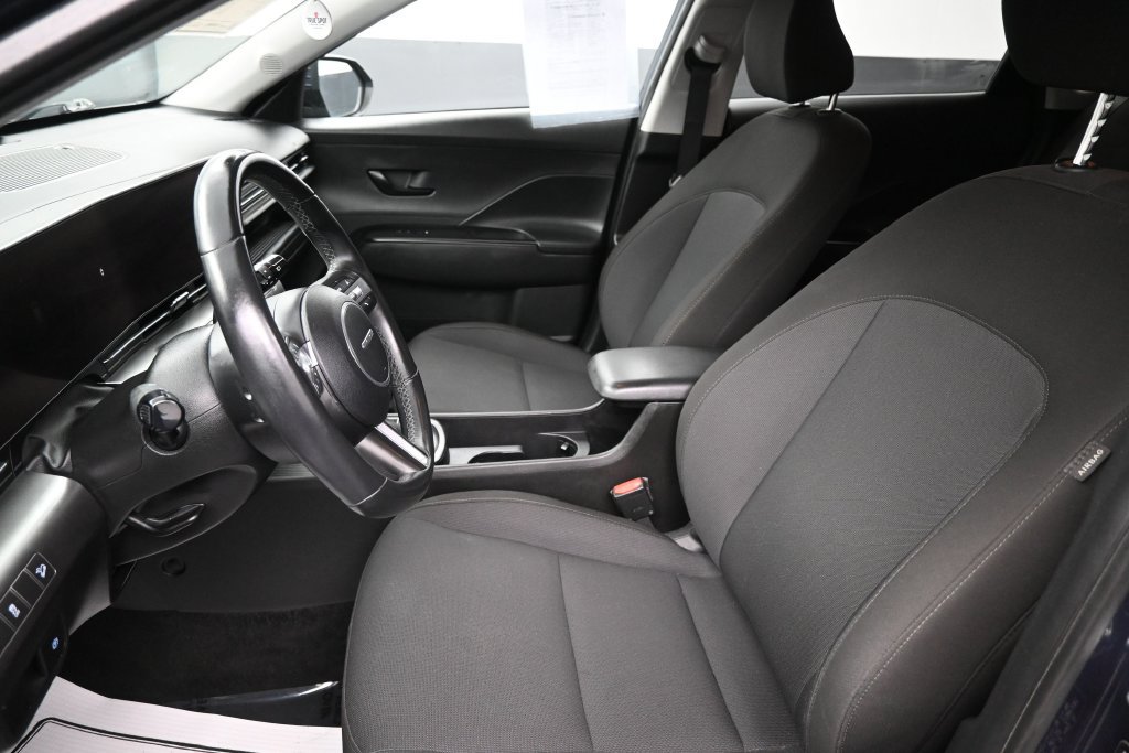 Used 2025 Hyundai Kona SEL AWD/4WD image 23