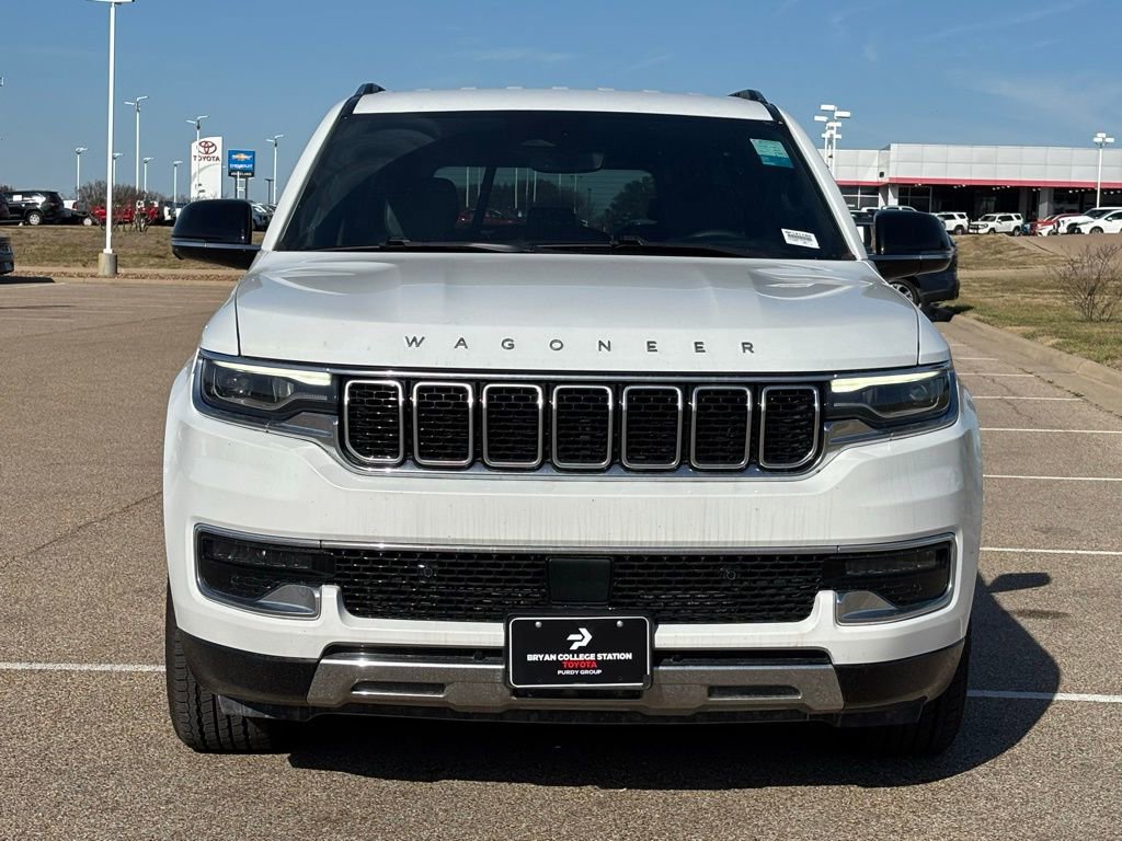 Used 2024 Jeep Wagoneer L Series III w/ Flexible Seating Group image 3