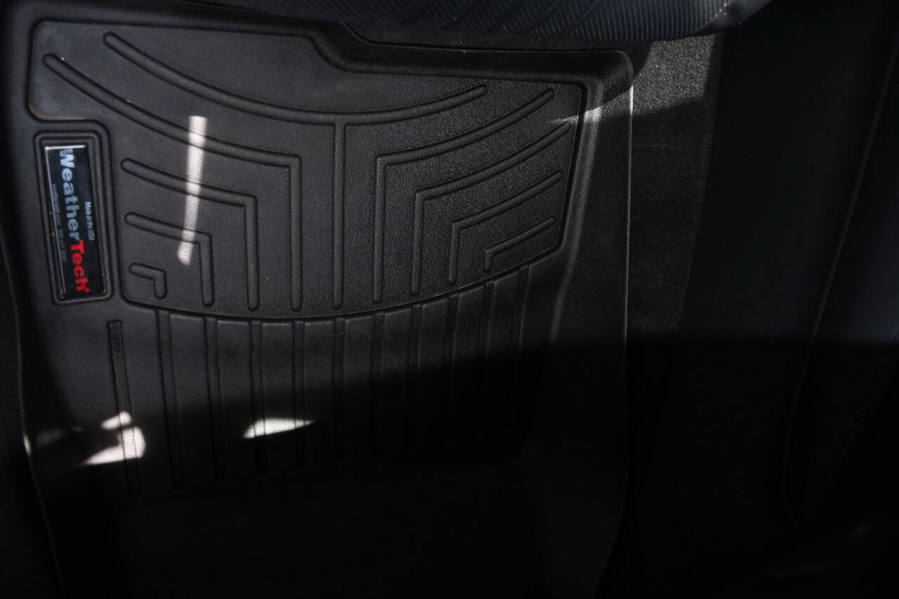 Used 2018 Honda Accord EX-L image 26