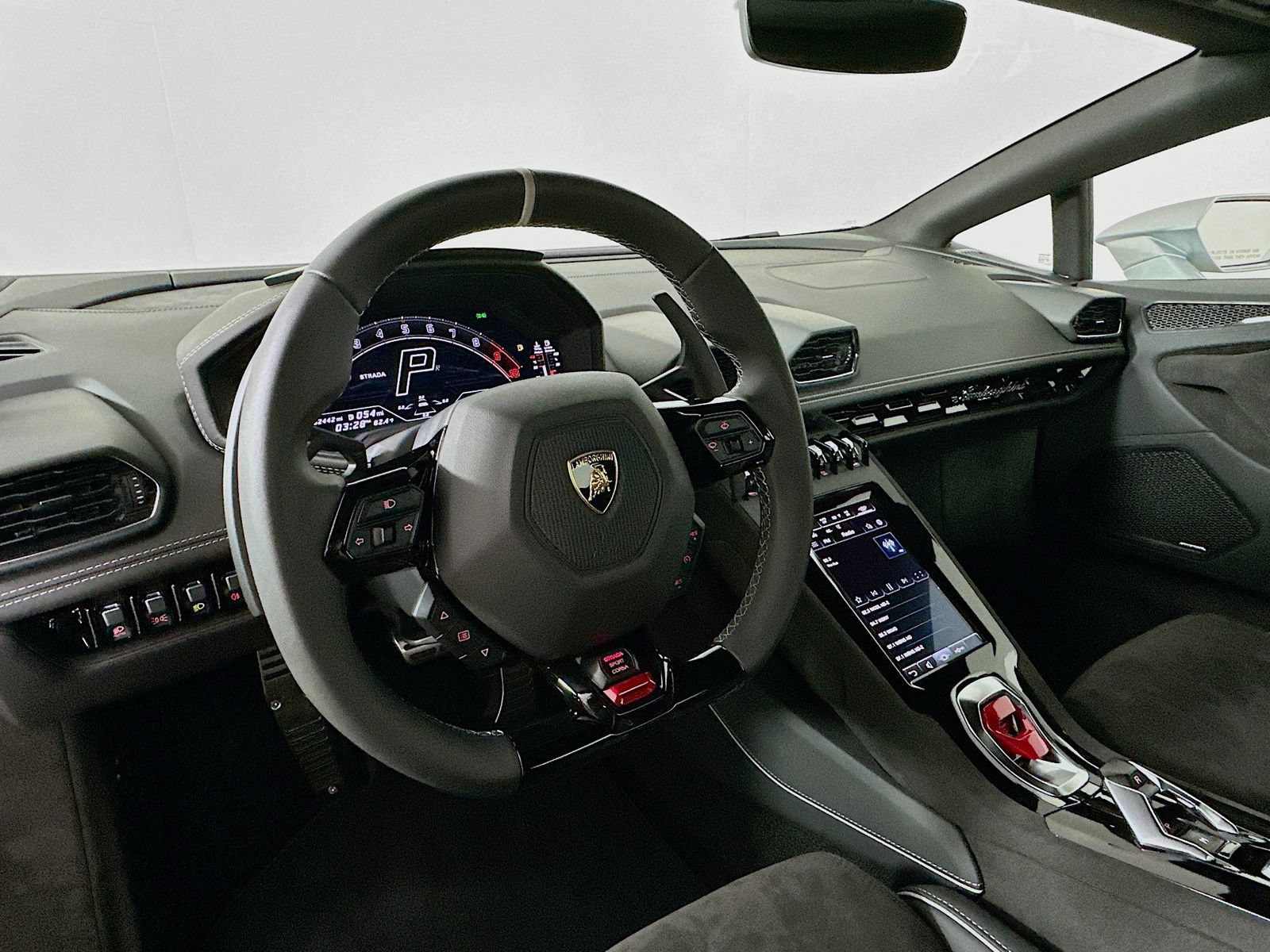Used 2024 Lamborghini Huracan Tecnica RWD image 31