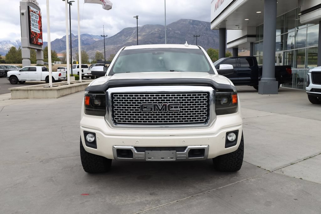 Used 2015 GMC Sierra 1500 Denali w/ Driver Alert Package AWD/4WD image 9