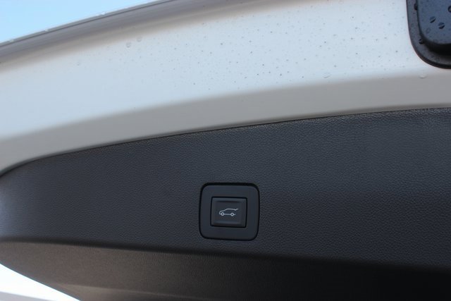 New 2026 Buick Encore GX Avenir w/ Avenir Technology Package image 48