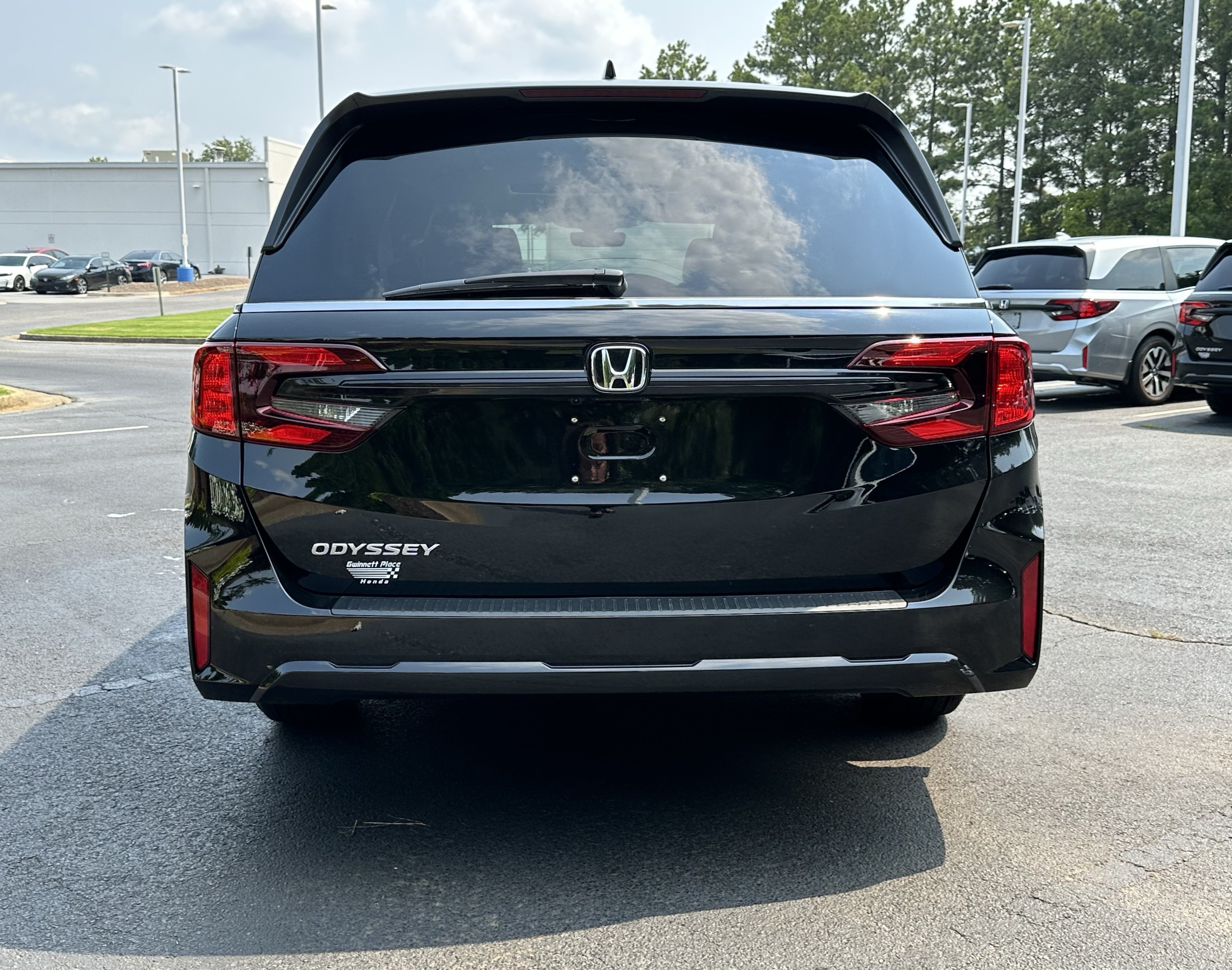 Used 2026 Honda Odyssey EX-L image 12