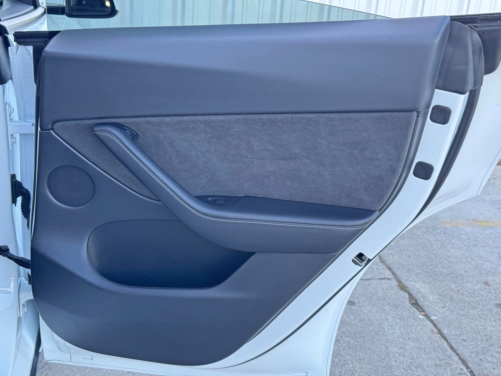 Used 2021 Tesla Model Y Long Range image 45