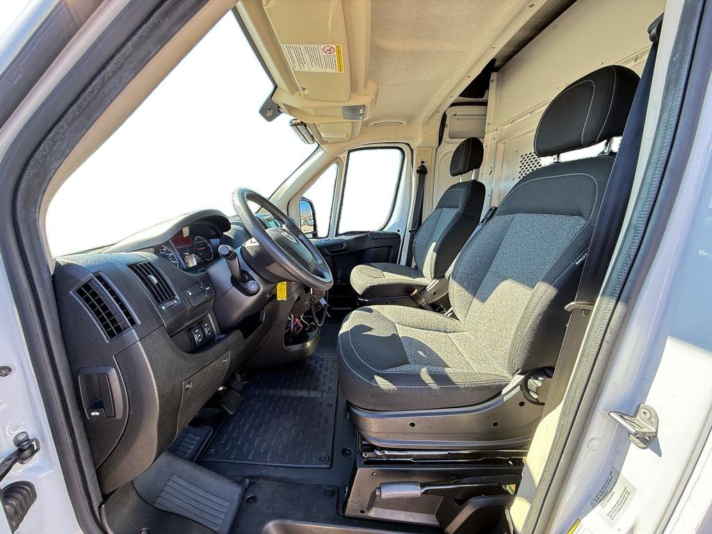 Used 2015 RAM ProMaster 3500 w/ Interior Convenience Group image 14