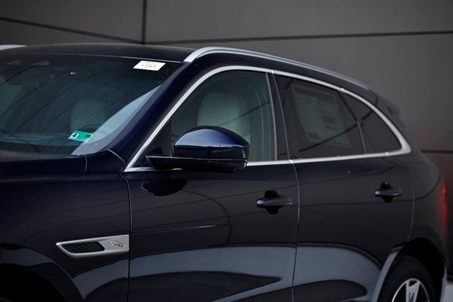 New 2026 Jaguar F-PACE R-Dynamic S AWD/4WD image 3
