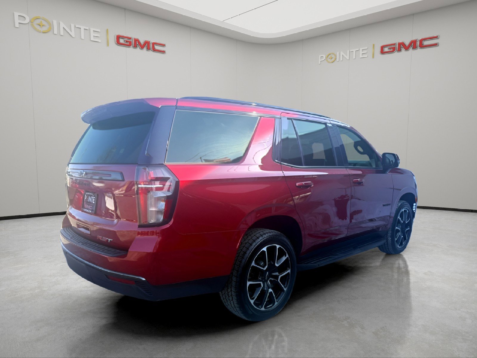 Used 2022 Chevrolet Tahoe RST w/ Luxury Package image 5