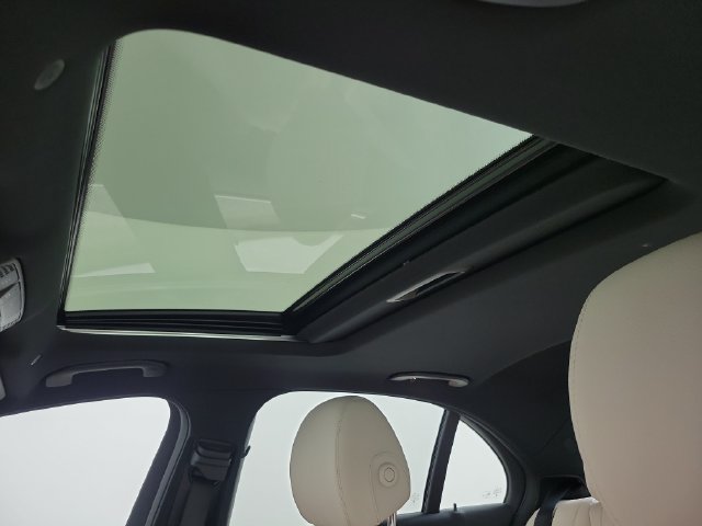 Used 2023 Mercedes-Benz E 350 4MATIC Sedan image 20