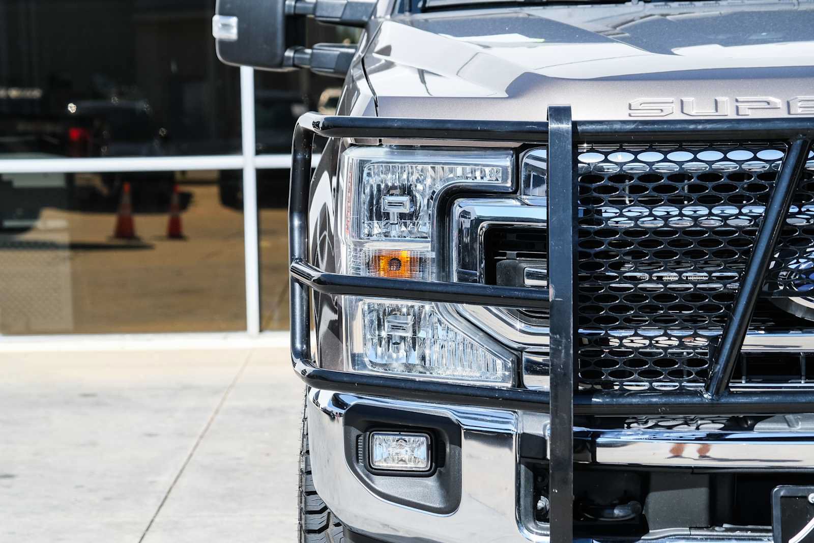 Used 2022 Ford F350 Lariat w/ Lariat Ultimate Package AWD/4WD image 5
