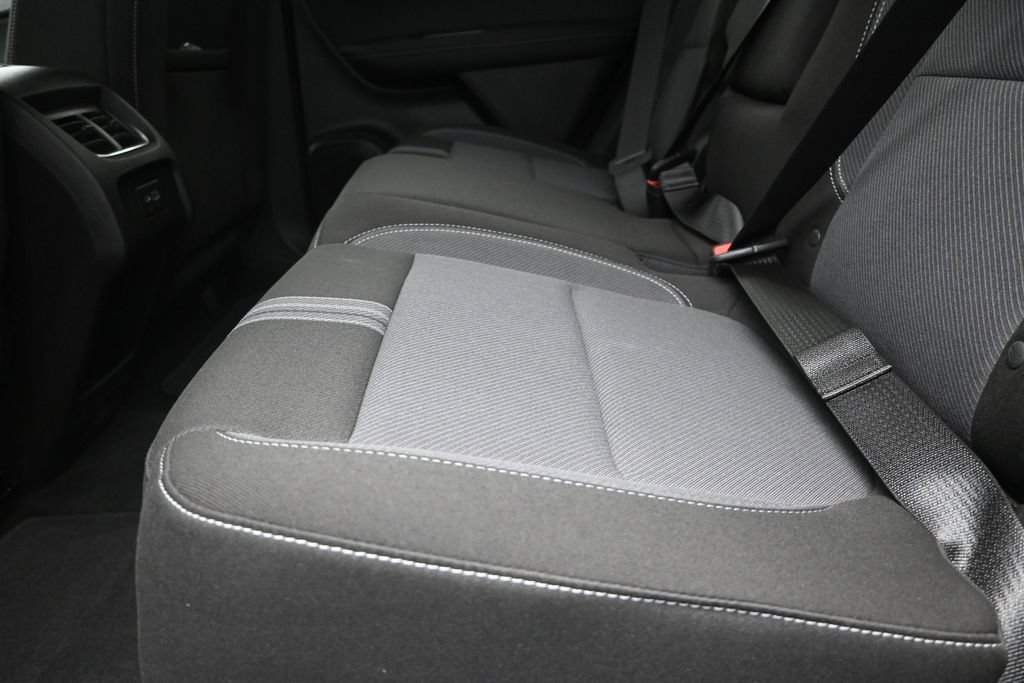 New 2026 Chevrolet Blazer LT w/ Convenience Package FWD image 16