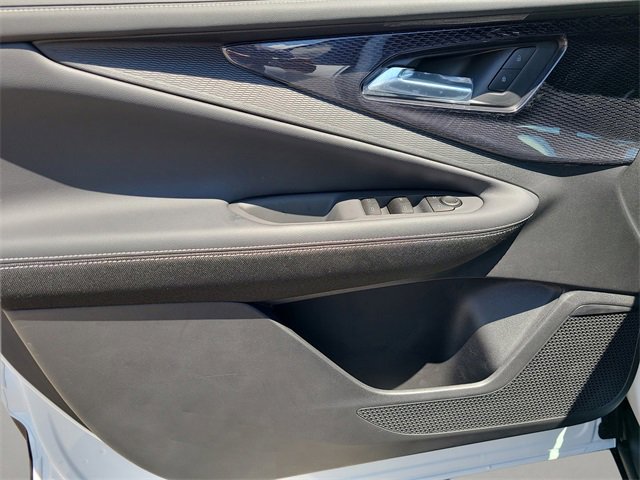 New 2025 Chevrolet Blazer EV LT image 18