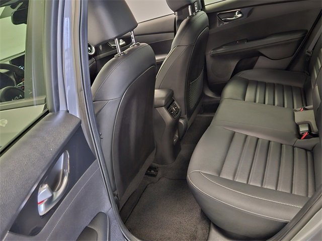 Used 2024 Kia Forte GT-Line w/ GT-Line Premium Package image 6